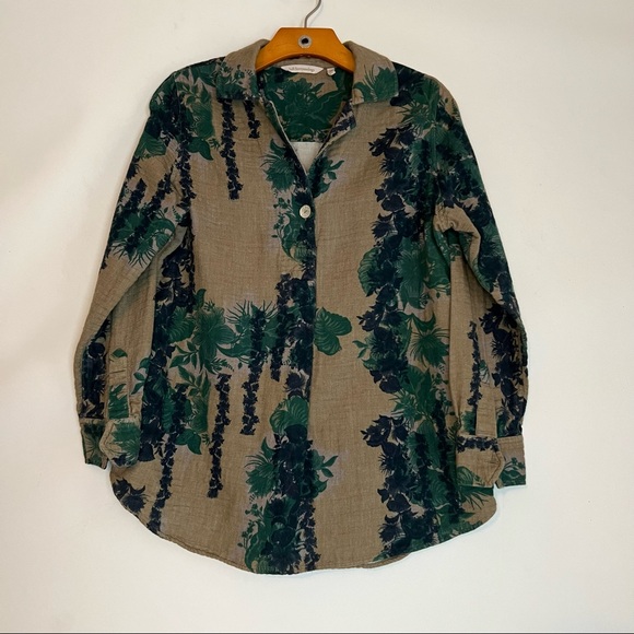 Soft Surroundings Tops - Soft Surroundings Olive Green Tan Floral Verdure Textured Pullover Button Sz PM